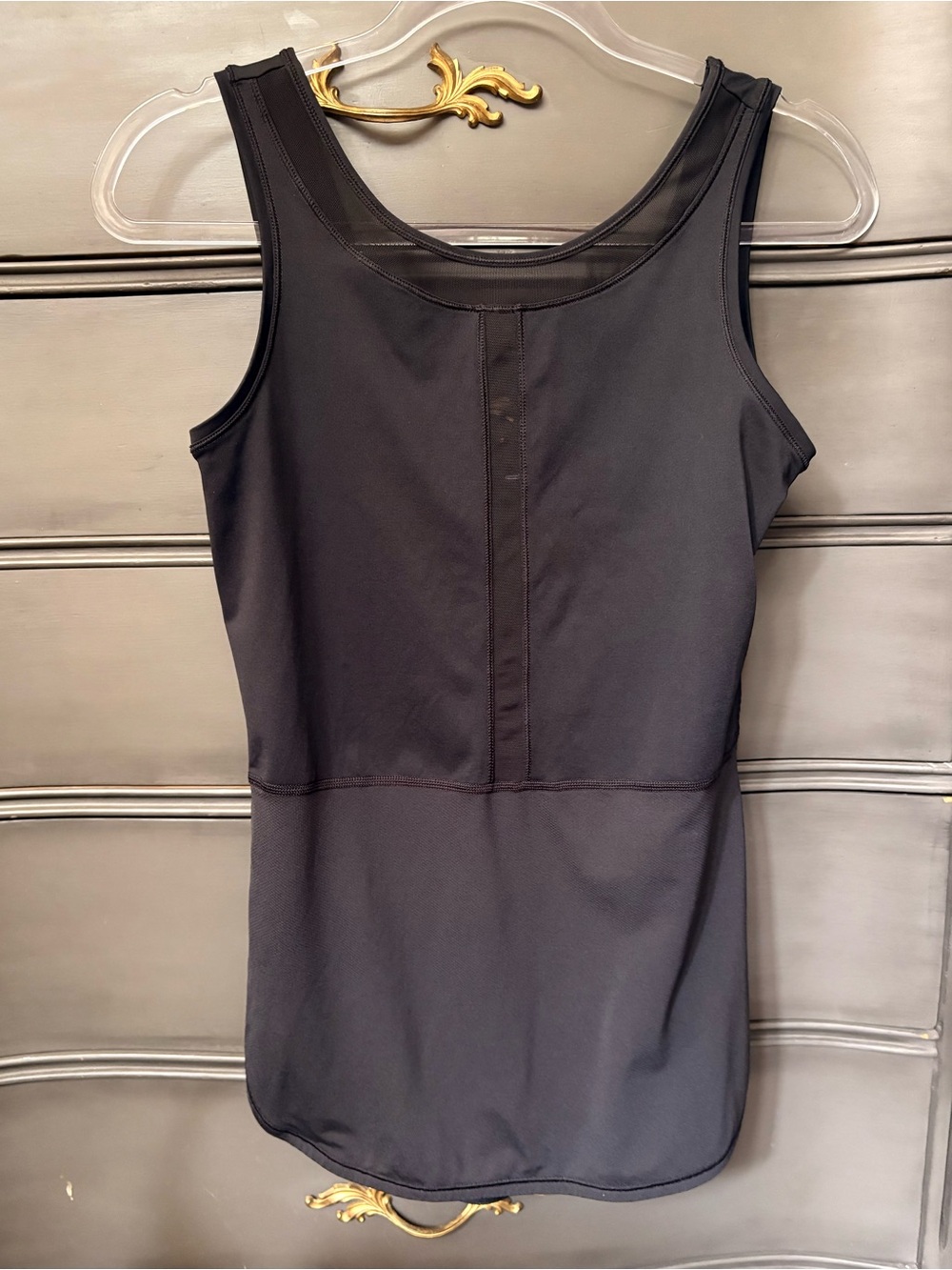 EUC Lululemon Mesh Panel Black Top | XS - S